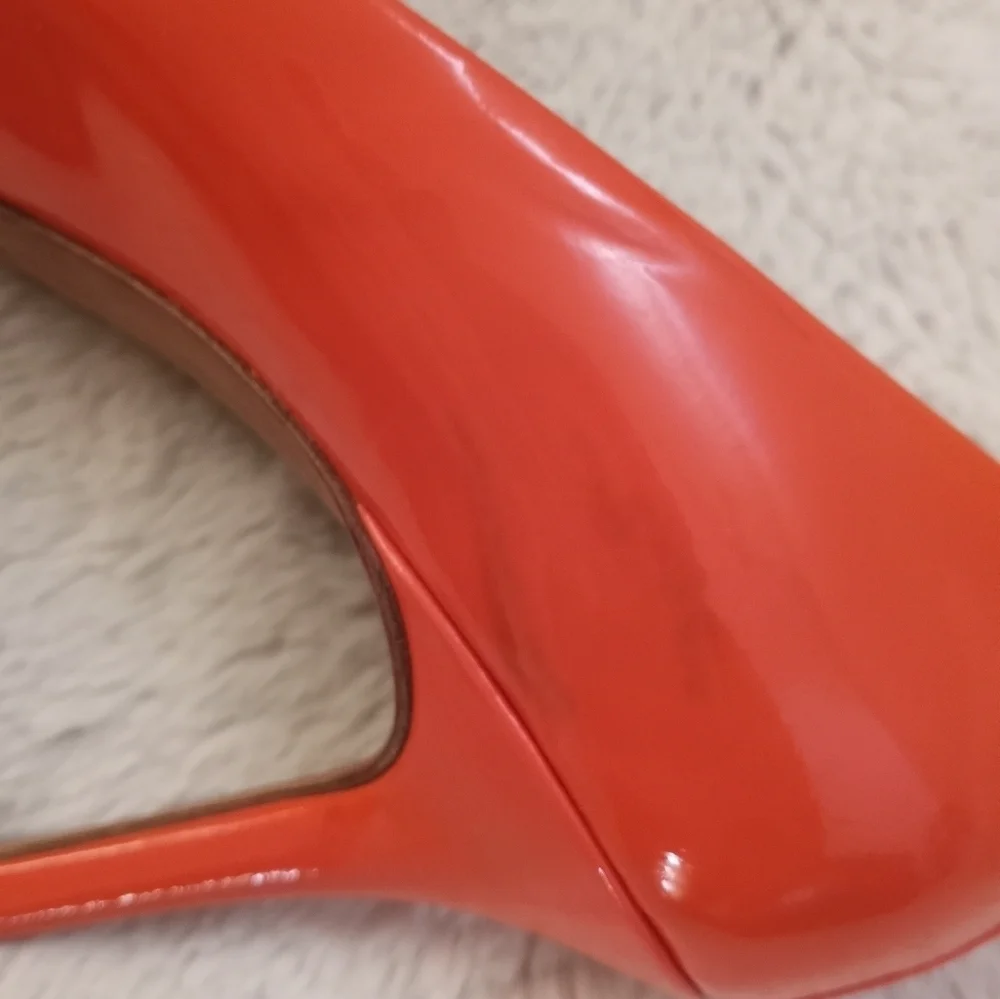 Coach Coral Orange Patent Leather Spring Summer Classic Vibrant Preppy Heel